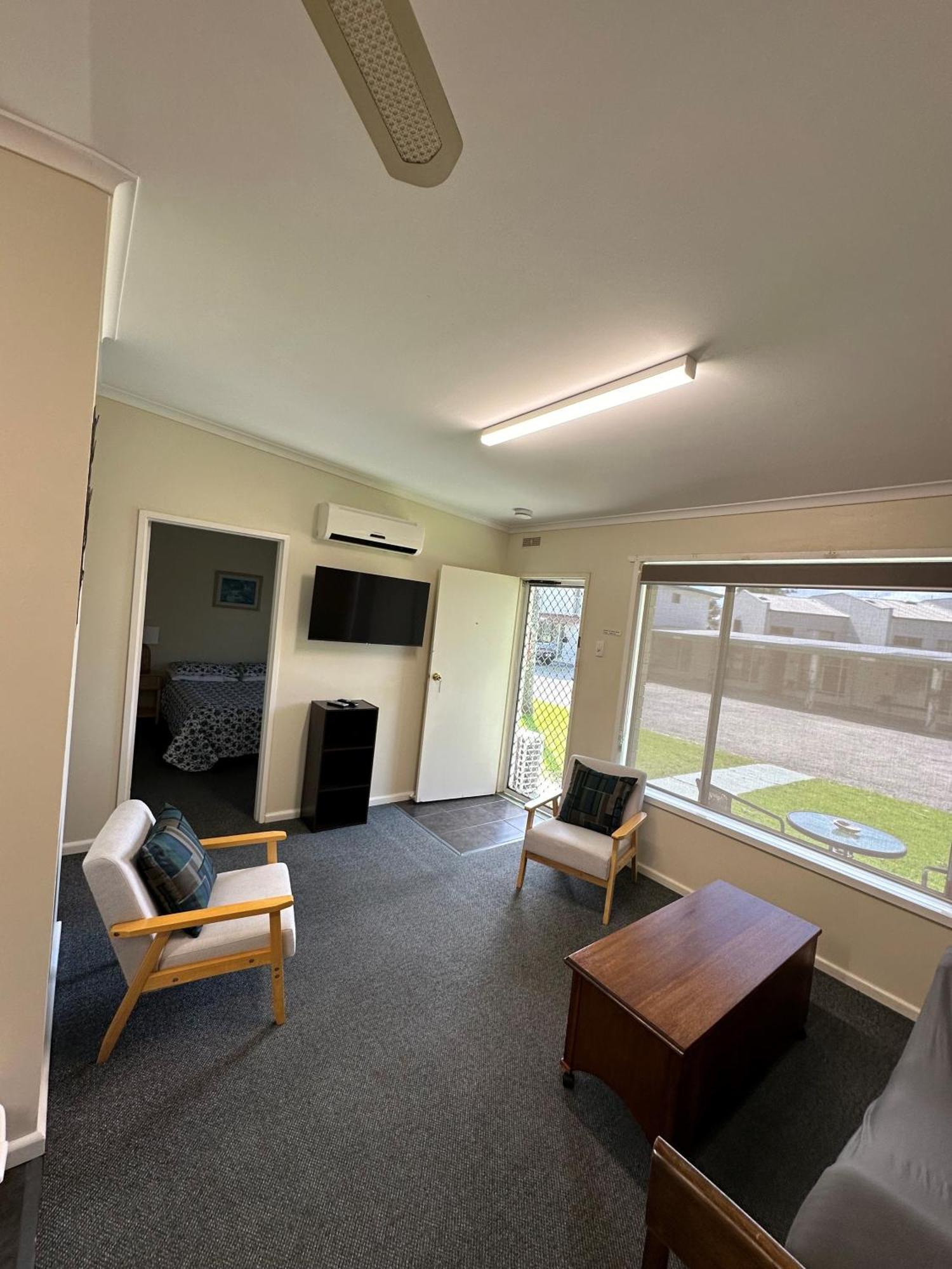 The Silver Bream Motel & Self Contained Units Mallacoota Εξωτερικό φωτογραφία